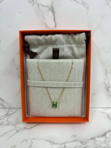 Hermes Mini Pop H Pandant Necklace malachite GHW