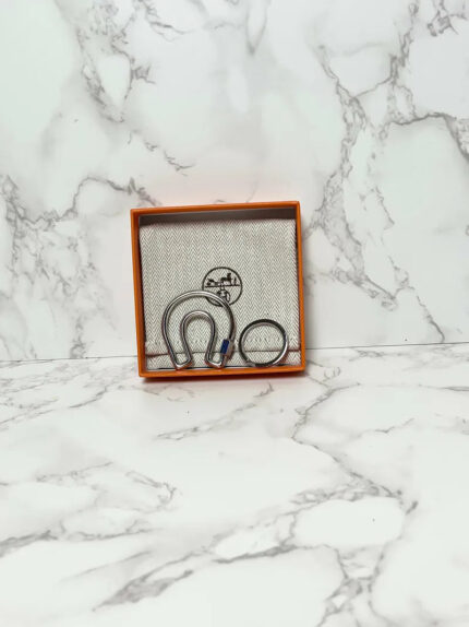 ❤️Hermes Fer a Cheval key ring