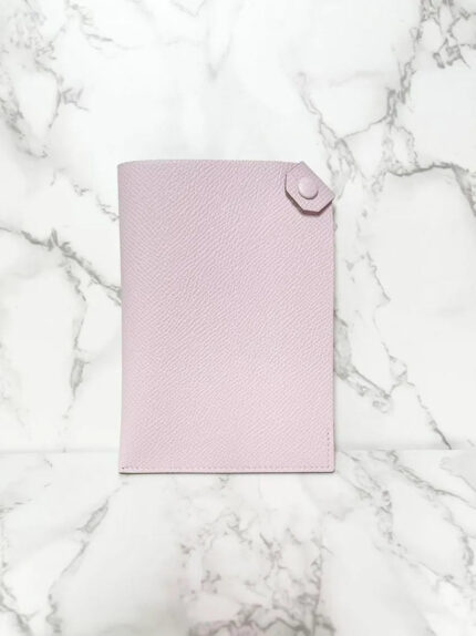 Hermes Porte- Passeport Tarmac Epsom Mauve Pale 09 Passport Holder