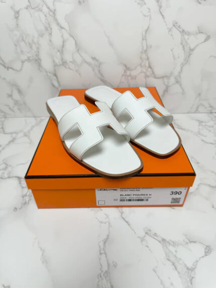 Hermes Oran Sandales Blanc Piqures H 39
