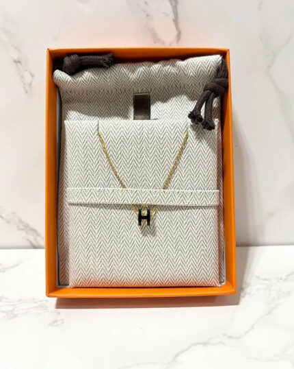 ❤️Hermes Mini Pop H Necklace Noir GHW