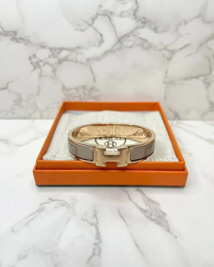 Hermes Clic H Bracelet Marron Glace RGHW  Pm Size