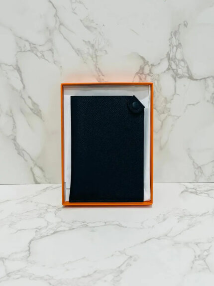 Hermes Porte- Passeport Tarmac Epsom Noir Passport Holder