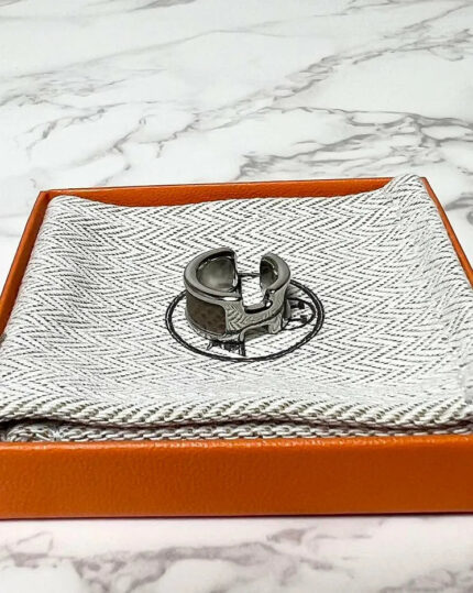 Hermes Bijou D'Oreille Olympe Etoupe PHW Earrings