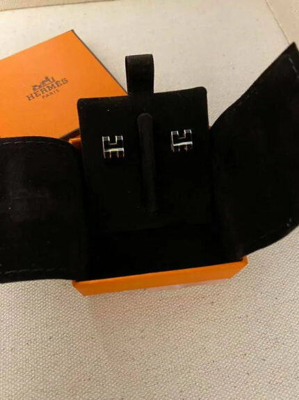 Hermes Mini Pop H earrings Noir GHW