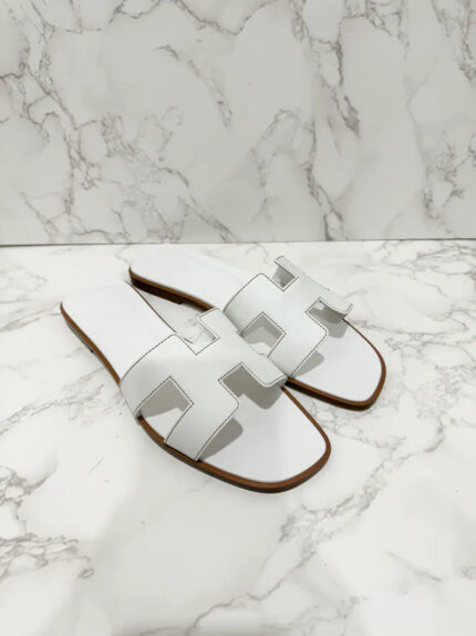 Hermes Oran Sandales Blanc Piqures H 39