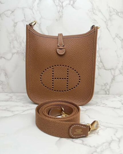 Hermes Mini Evelyne 16 TC Gold GHW B Stamp